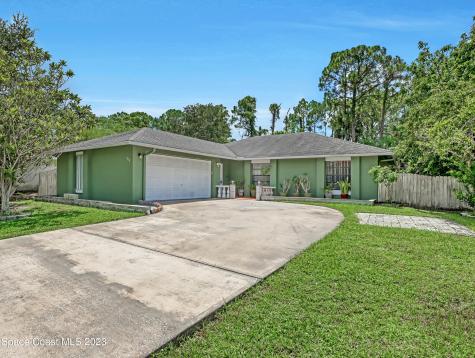 1878 Macklin Street NW Palm Bay FL 32907