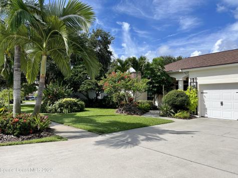 3765 Savannahs Trail Merritt Island FL 32953