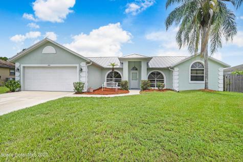 1813 Heartwellville Street NW Palm Bay FL 32907