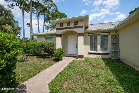 2852 Digby Road SE Palm Bay FL 32909