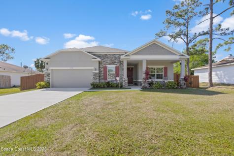 120 Nadell Avenue NW Palm Bay FL 32907
