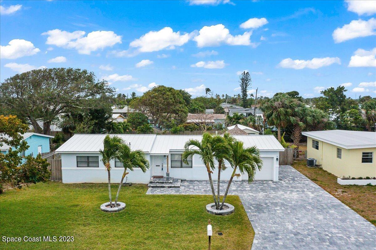 216 NE 2nd Terrace Satellite Beach FL 32937