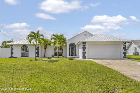 1202 Heberling Street NW Palm Bay FL 32907