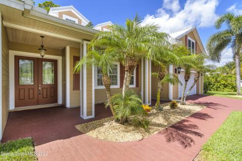 375 Nora Avenue Merritt Island FL 32952