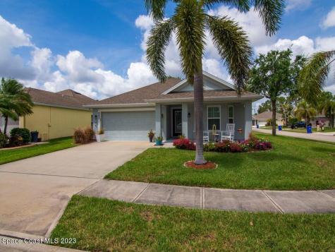 243 Briarcliff Circle Sebastian FL 32958