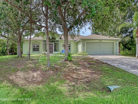 1119 Tower Street SE Palm Bay FL 32909