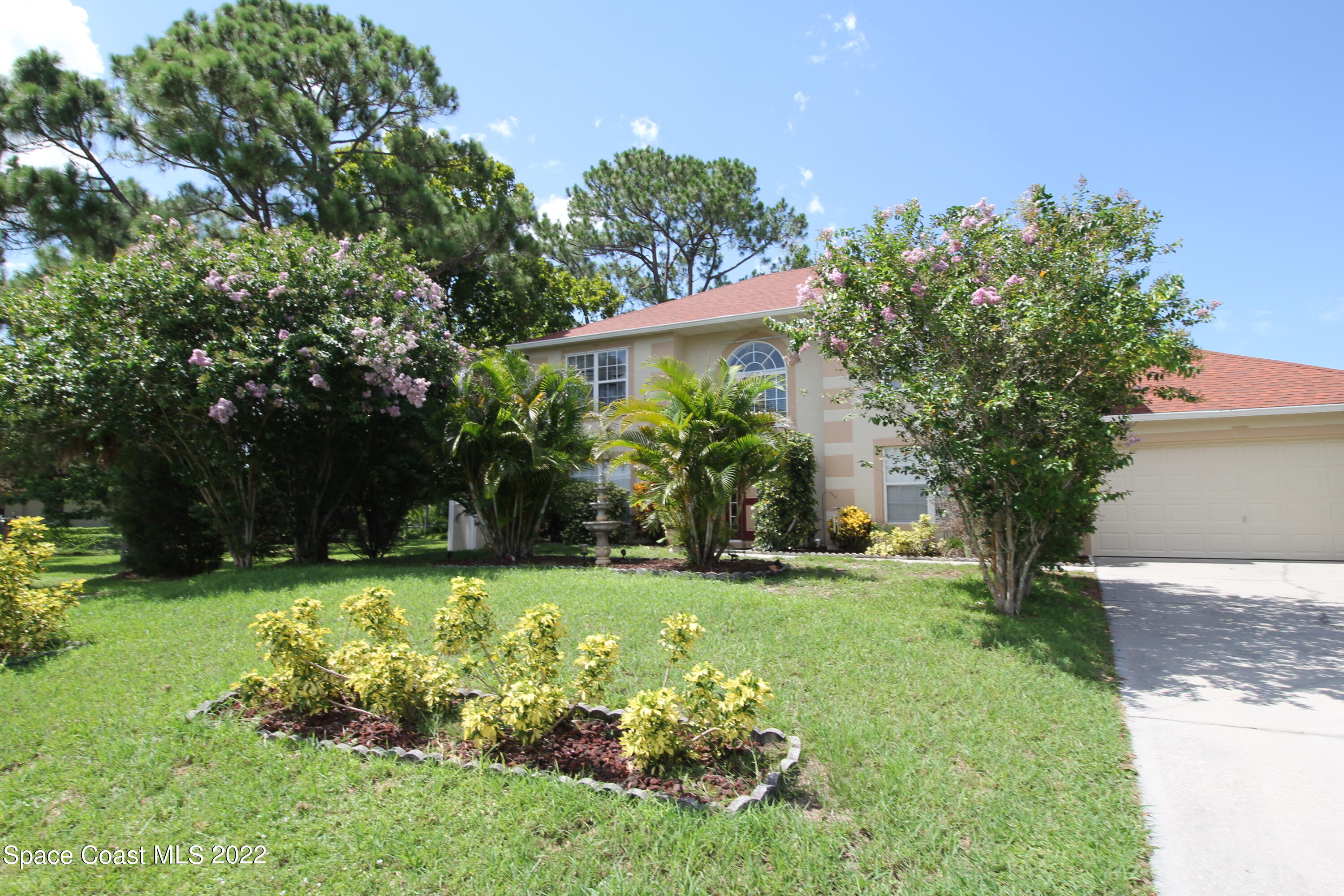 1727 Valcourt Street NW Palm Bay FL 32907