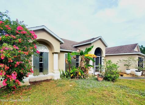 435 Lamkin Street SW Palm Bay FL 32908