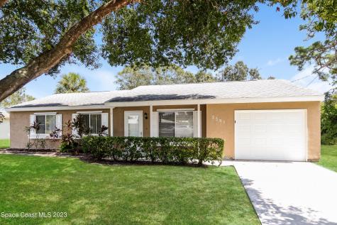 2390 6th Way SW Vero Beach FL 32962