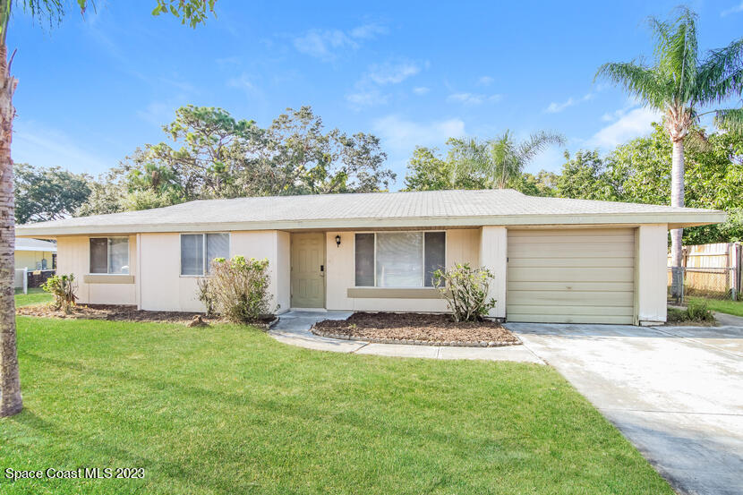 912 Gatewood Court NE Palm Bay FL 32905
