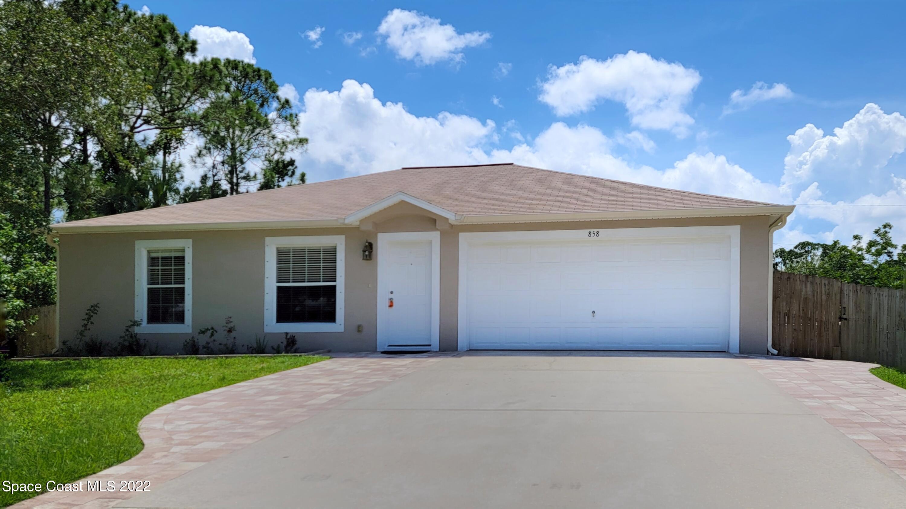 858 Algaringo Avenue SE Palm Bay FL 32909