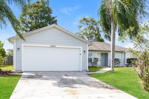 4885 NW Ironton Avenue Port St Lucie FL 34983