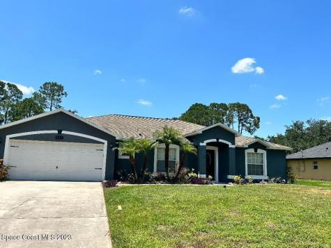 947 Palo Alto Street SE Palm Bay FL 32909