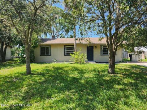 849 Ivanhoe Street NW Palm Bay FL 32907