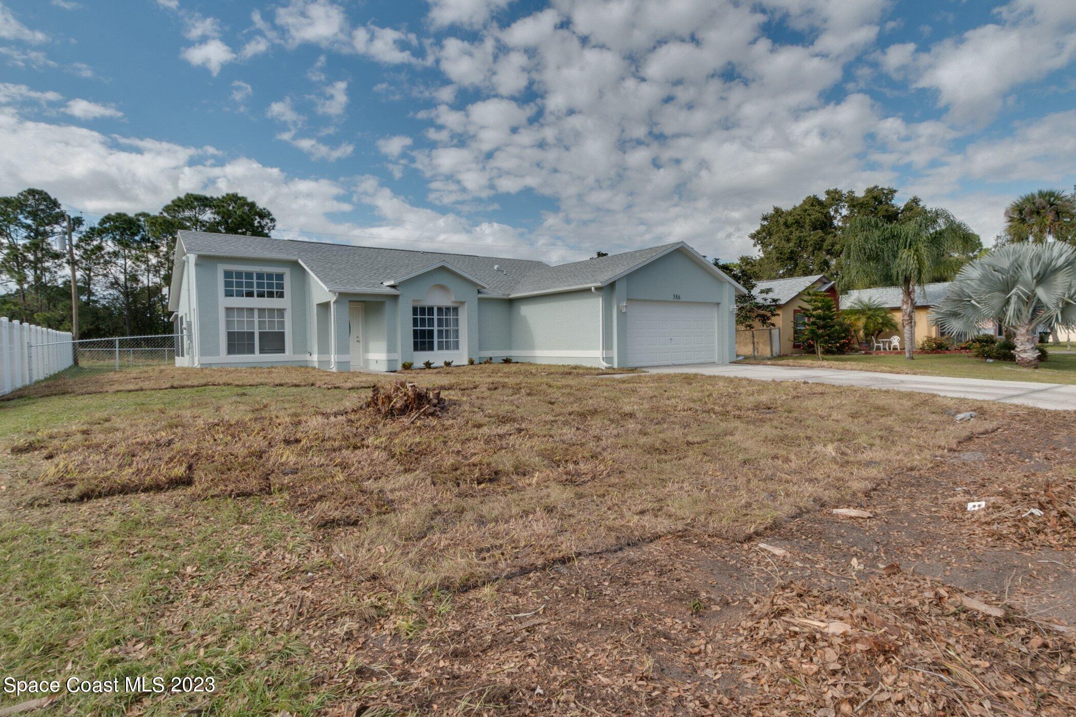586 Galilean Avenue SE Palm Bay FL 32909