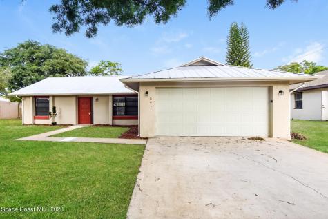 541 Fern Avenue NE Palm Bay FL 32907