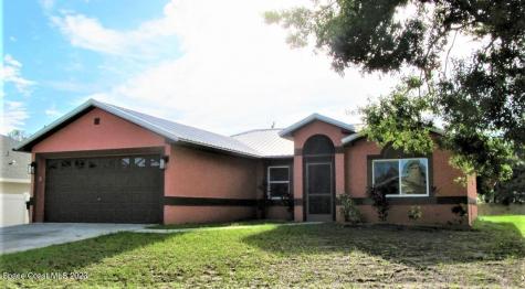 499 Alesio Avenue SE Palm Bay FL 32909