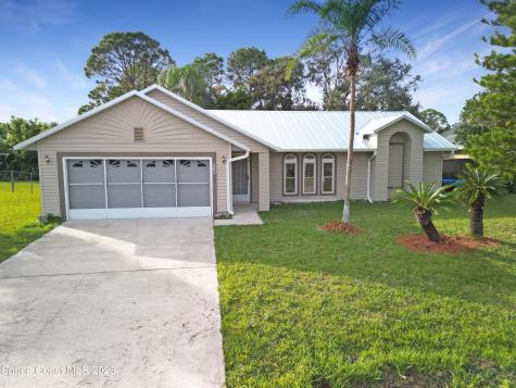 936 Black Coral Avenue NW Palm Bay FL 32907