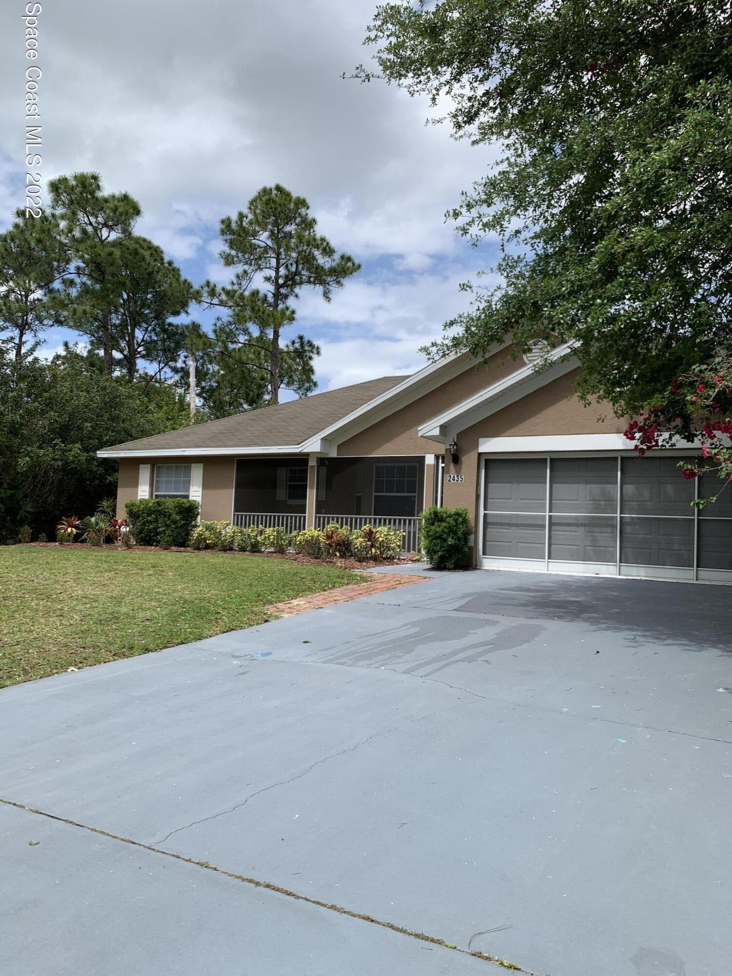 2435 Palisades Drive SE Palm Bay FL 32909