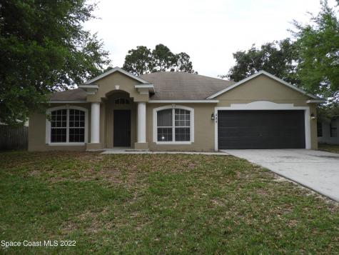 484 Fort Pierce Street SW Palm Bay FL 32908