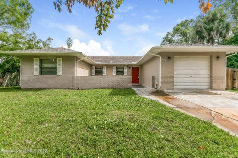 856 Wakaw Lane SW Palm Bay FL 32908
