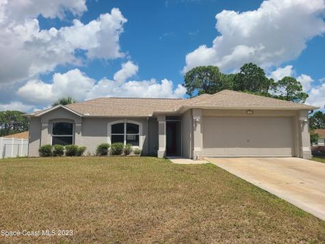 1367 Schayler Street SW Palm Bay FL 32908