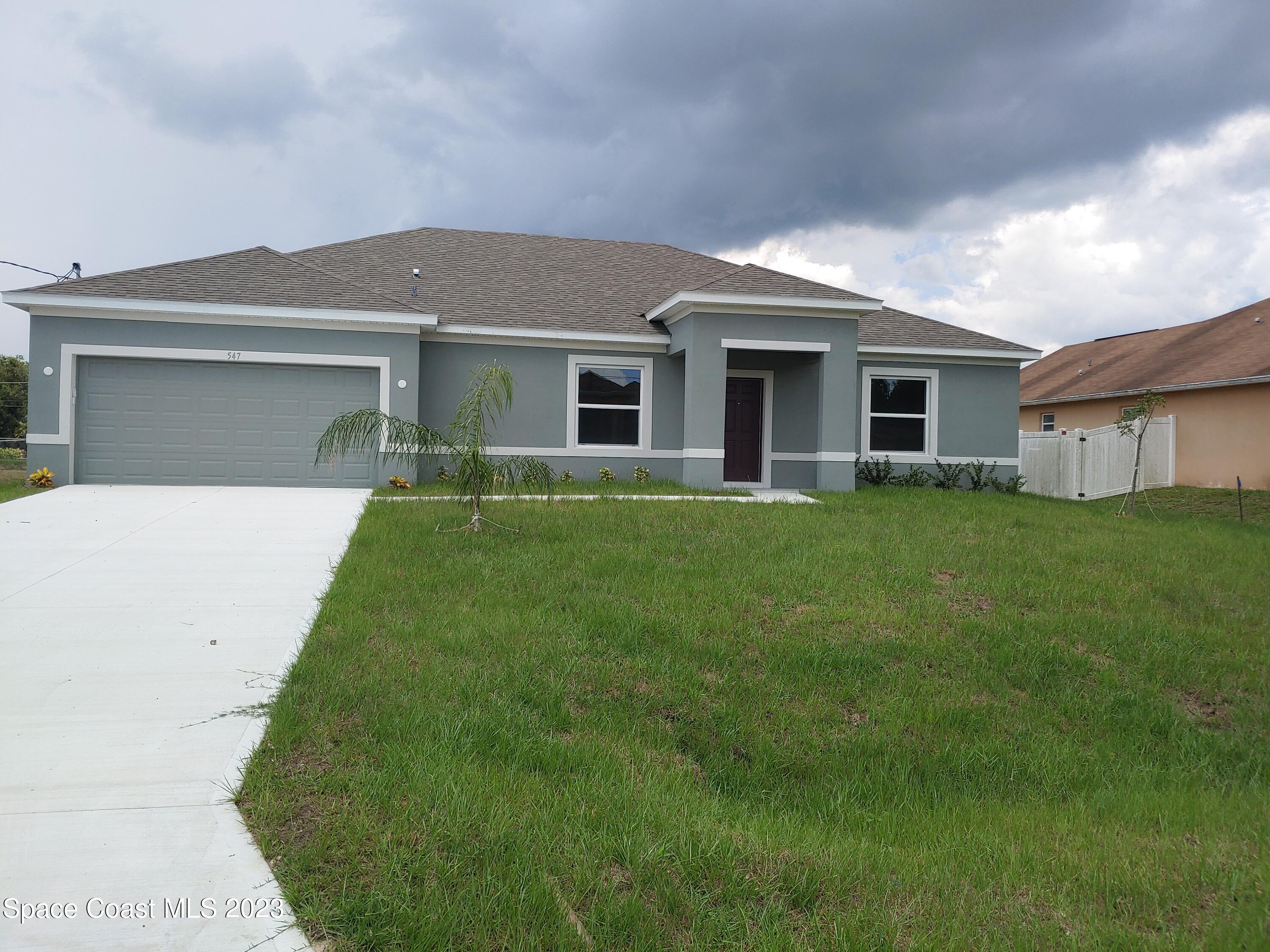 547 Fitzsimmons Street SW Palm Bay FL 32908