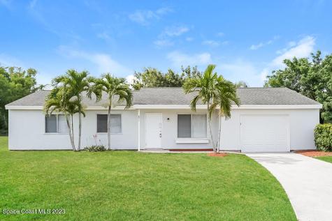 671 SW Old Briar Avenue Port St Lucie FL 34953
