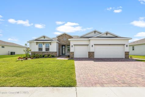 285 Loymer Circle Merritt Island FL 32953
