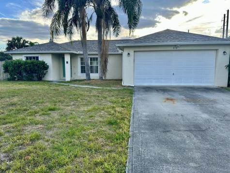 856 Gillen Avenue NW Palm Bay FL 32907