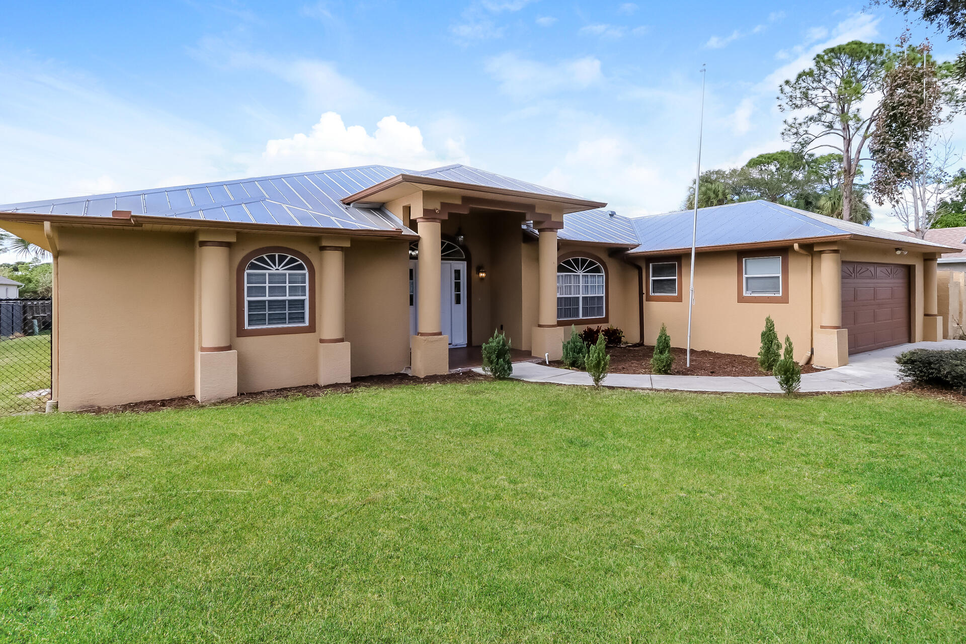 2314 SW Madrid Road Port St Lucie FL 34953