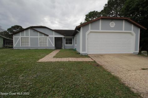 1120 Kenmore Street NW Palm Bay FL 32907