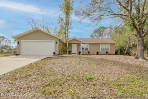 570 Topeka Road SW Palm Bay FL 32908