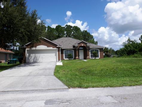 1541 Paisley Street NW Palm Bay FL 32907