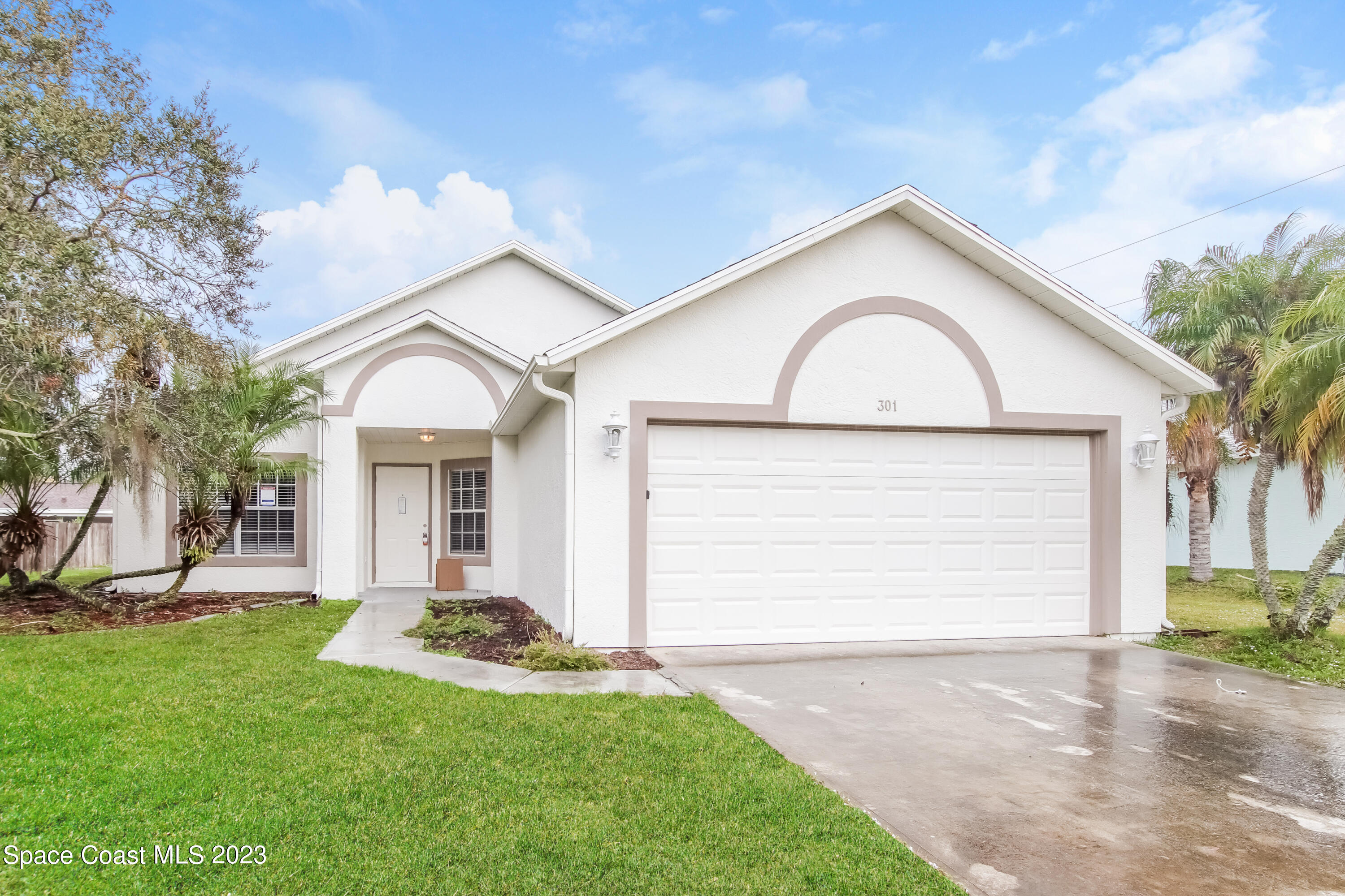 301 Butler Avenue NE Palm Bay FL 32907