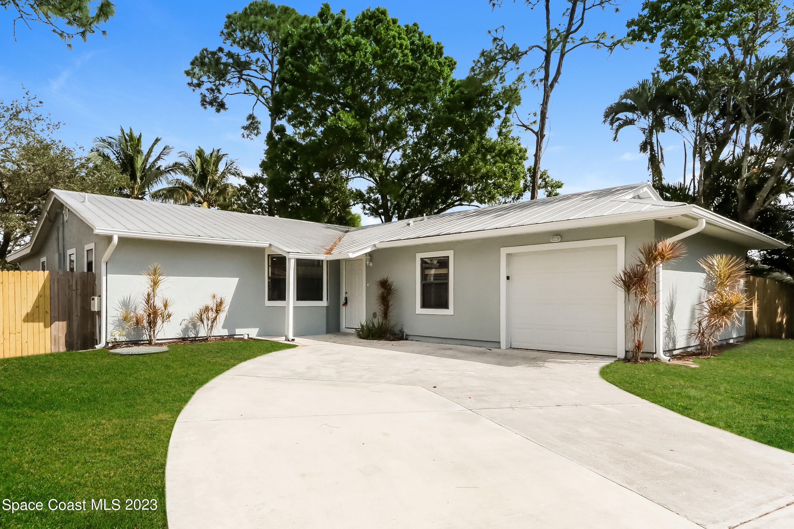 1409 SW Medina Avenue Port St Lucie FL 34953