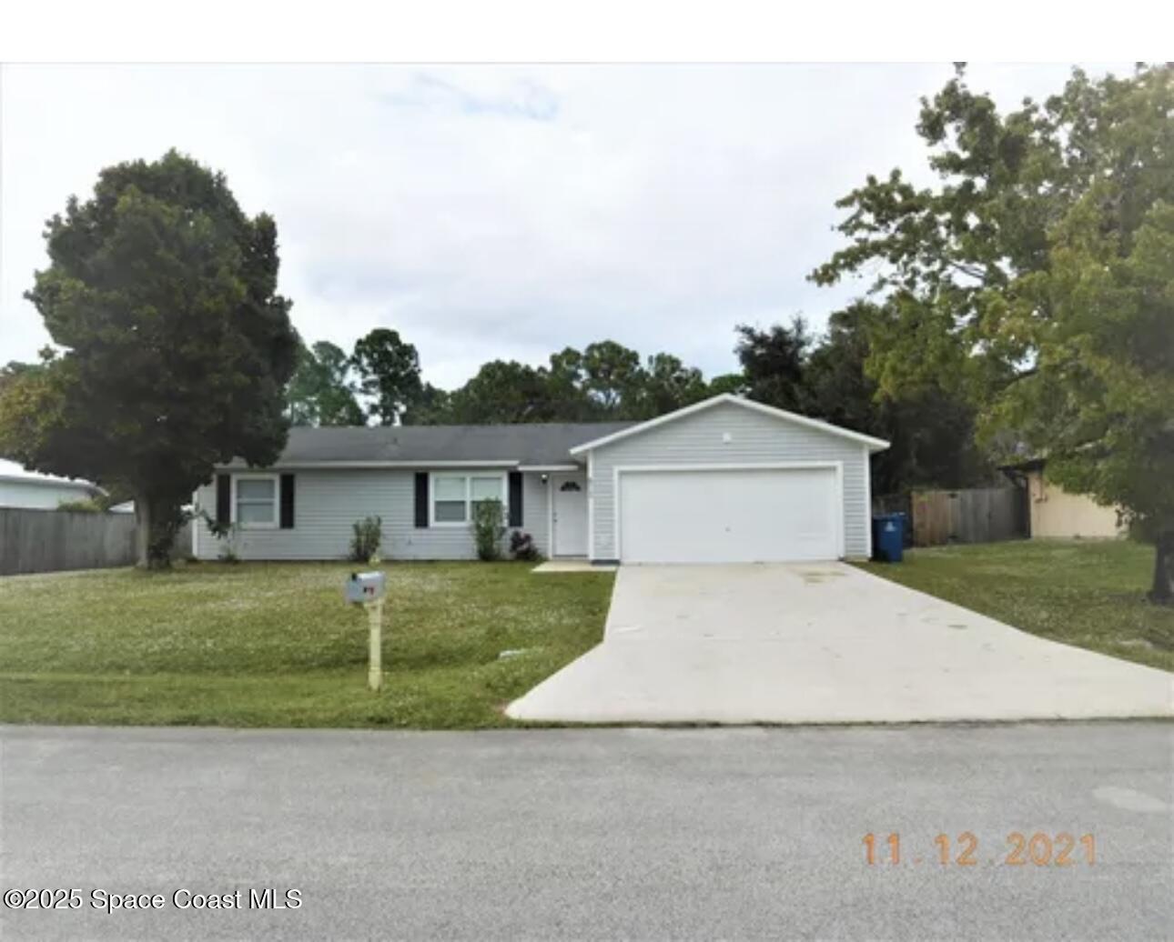 813 Furth Road NW Palm Bay FL 32907