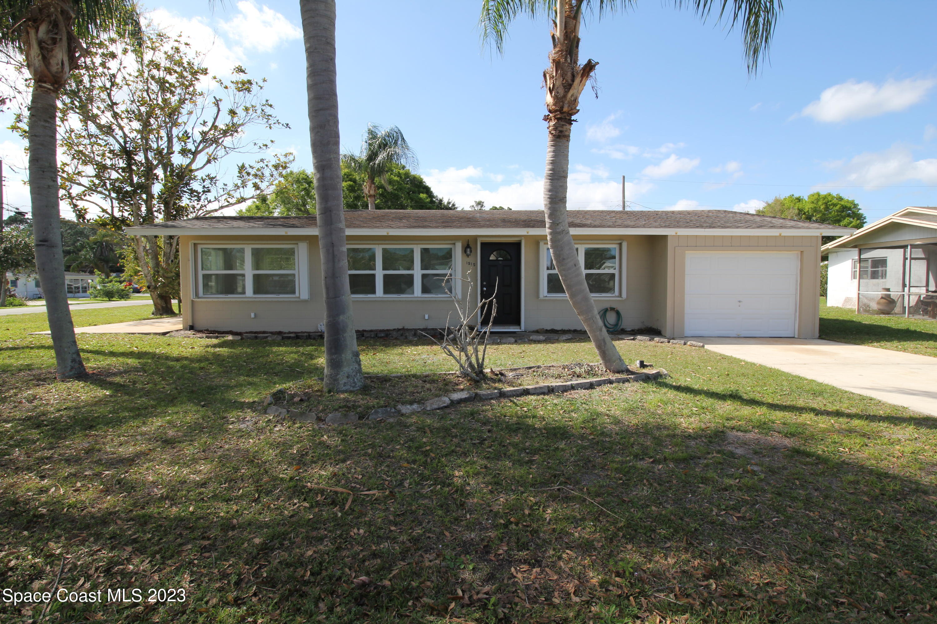 1915 78th Court Vero Beach FL 32966