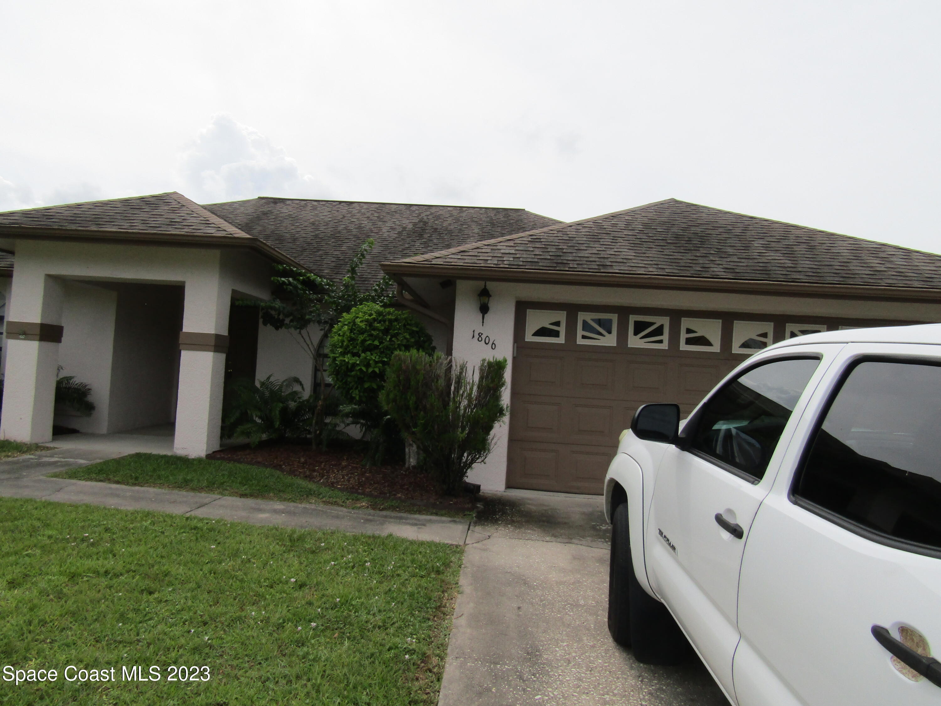 1806 Macklin Street NW Palm Bay FL 32907