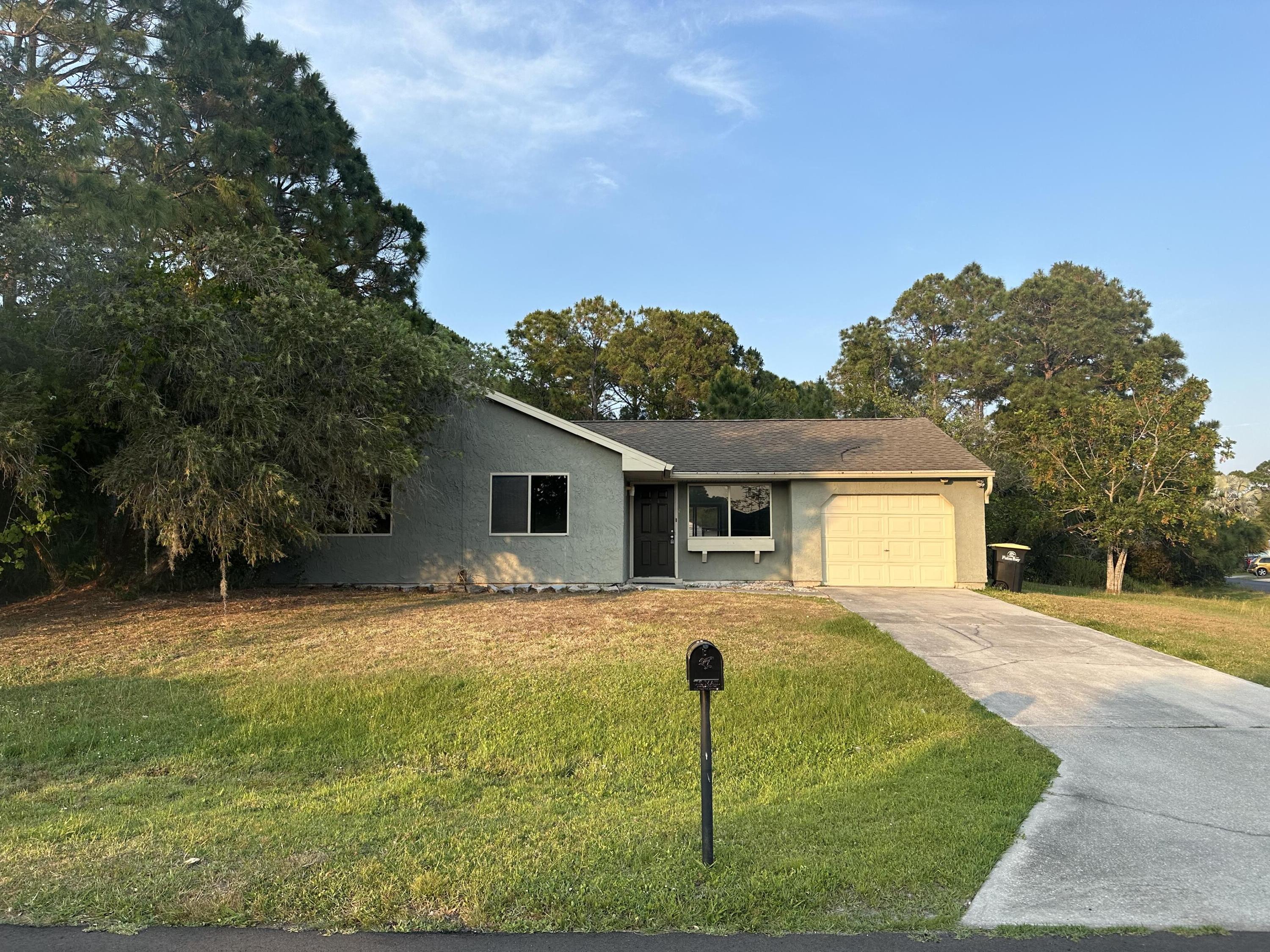 501 Nackman Road NW Palm Bay FL 32907