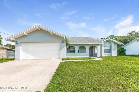 299 Albright Street SE Palm Bay FL 32909