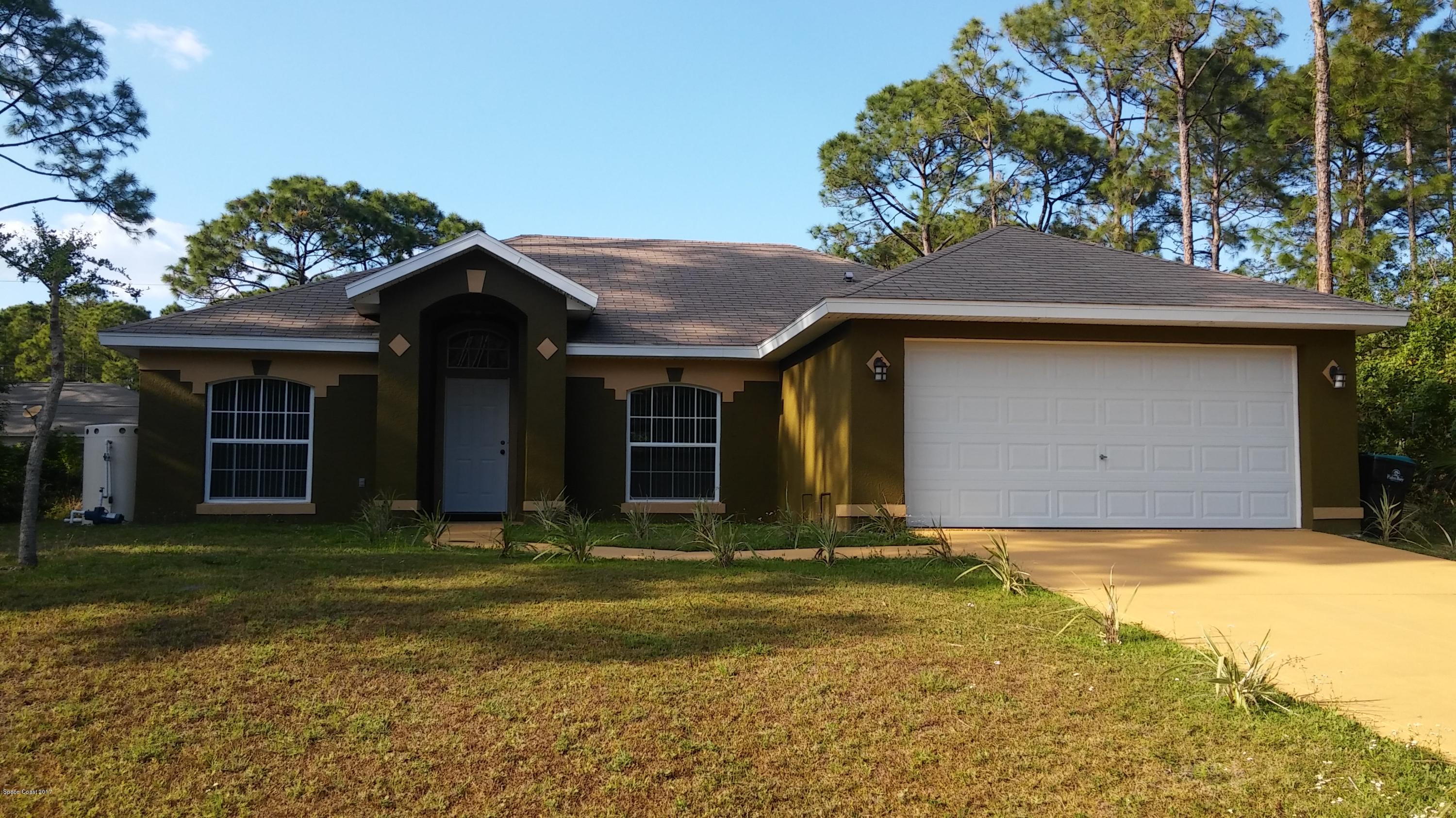 871 Micco Street SW Palm Bay FL 32908