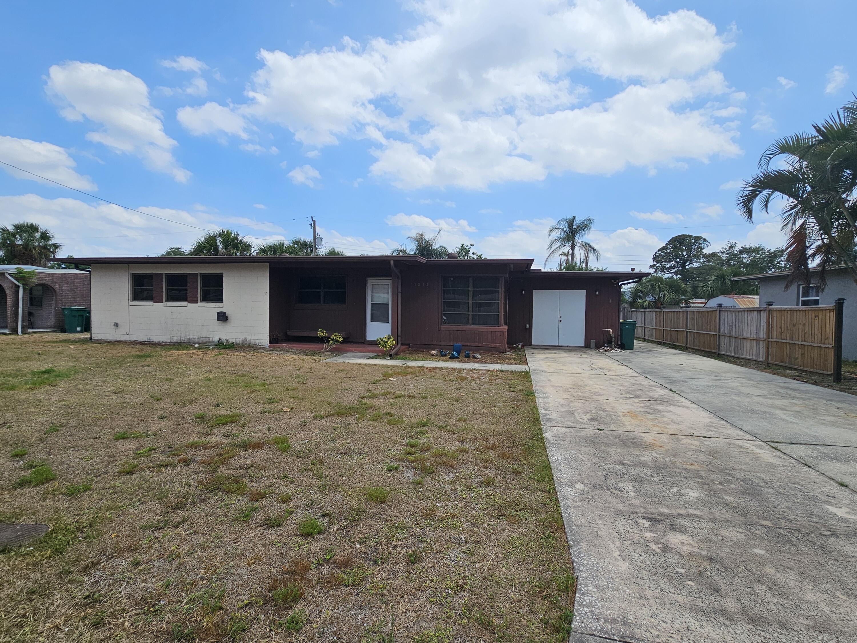 1211 Myrtle Lane Cocoa FL 32922
