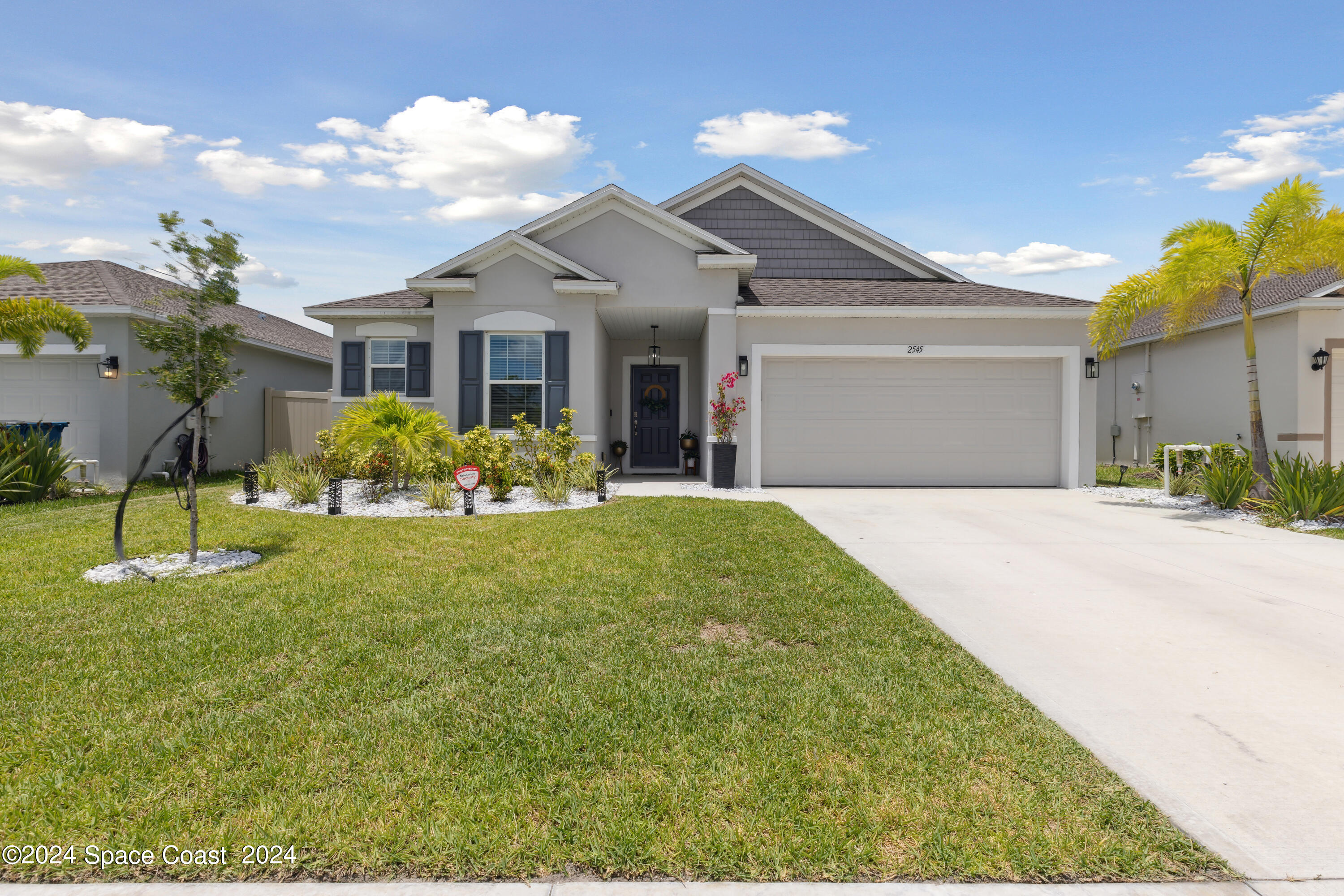2545 Roygaris Street NW Palm Bay FL 32907