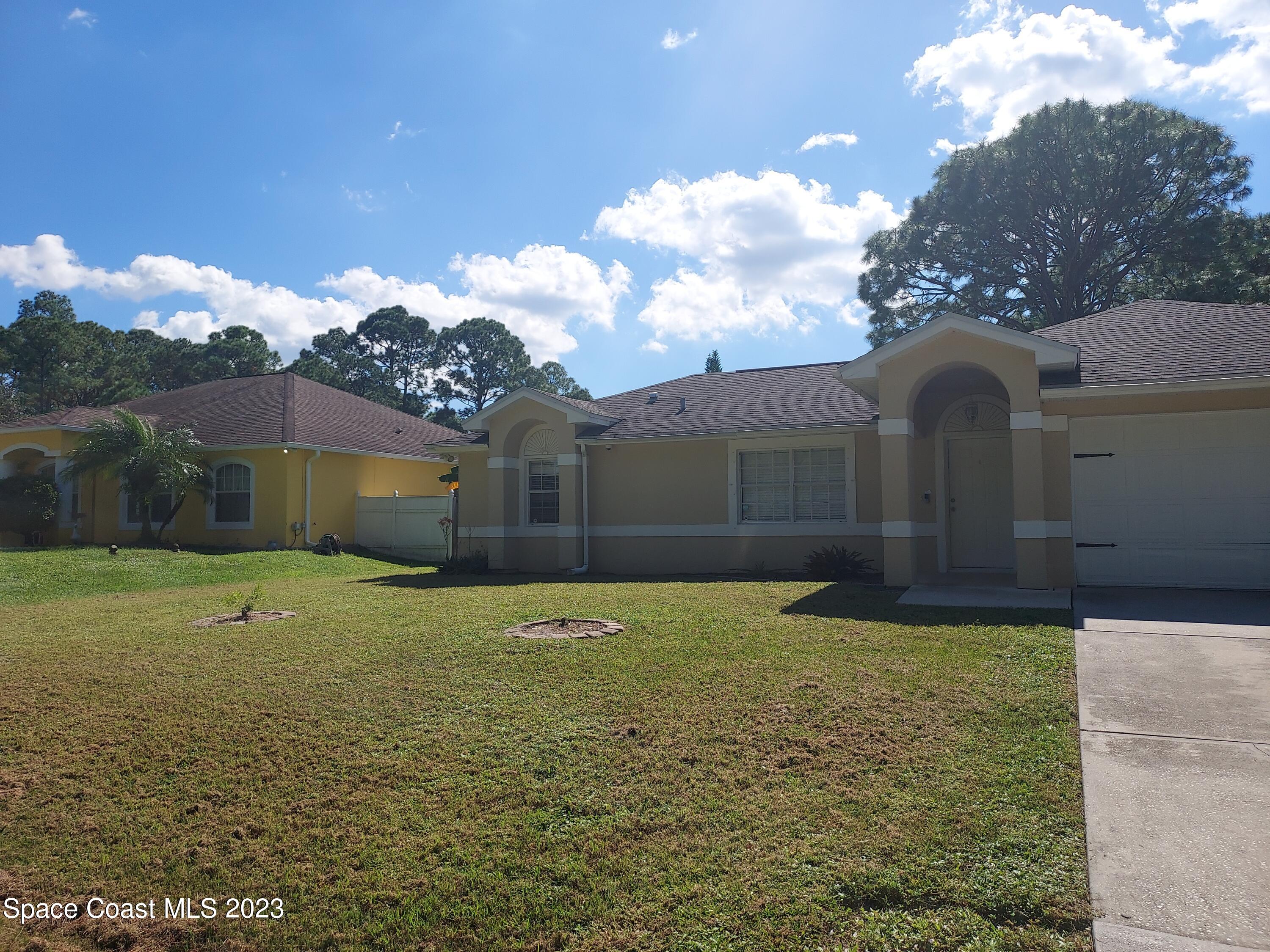 1686 Holbrook Road NW Palm Bay FL 32907