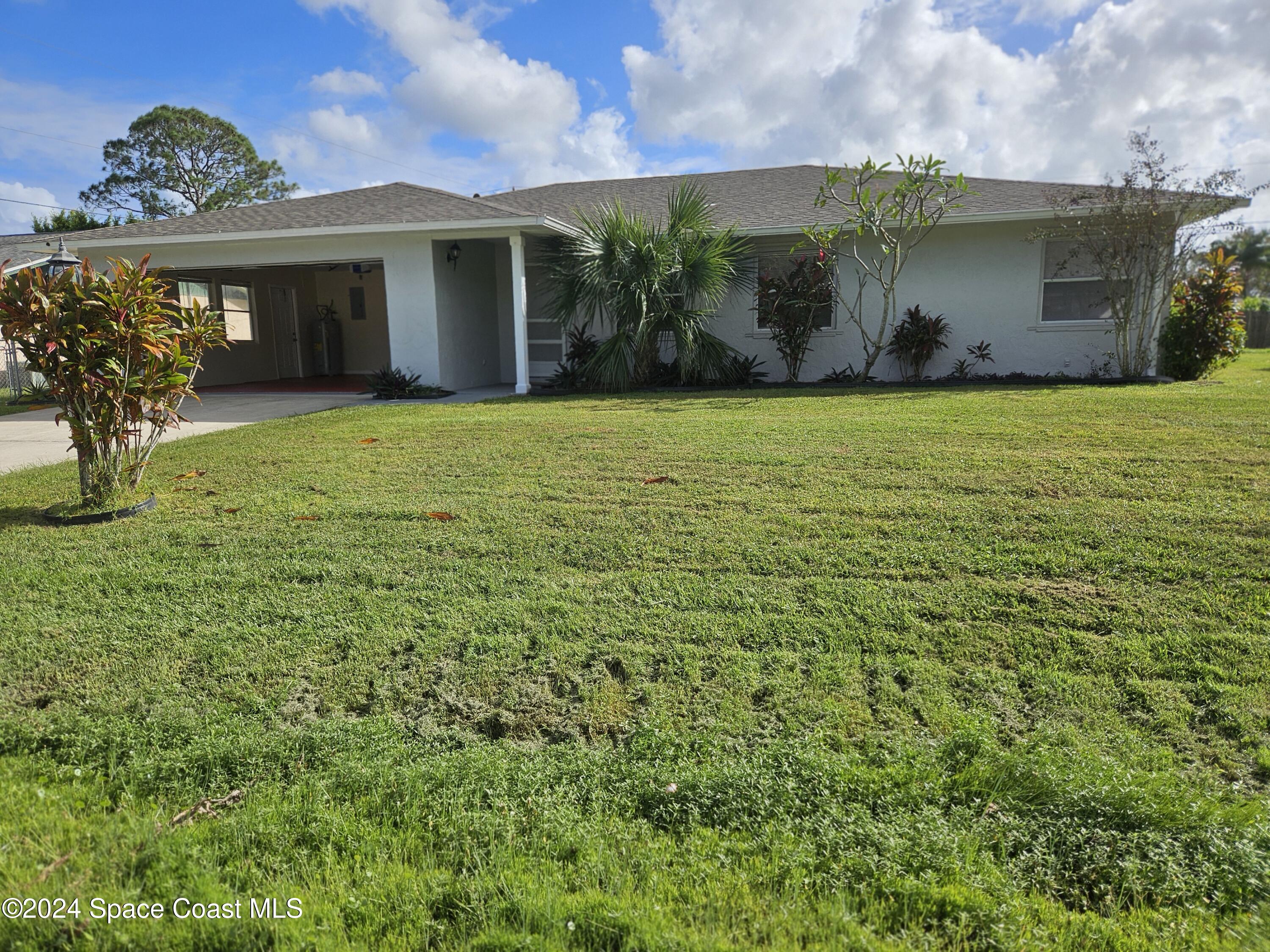 1136 Albion Street NW Palm Bay FL 32907