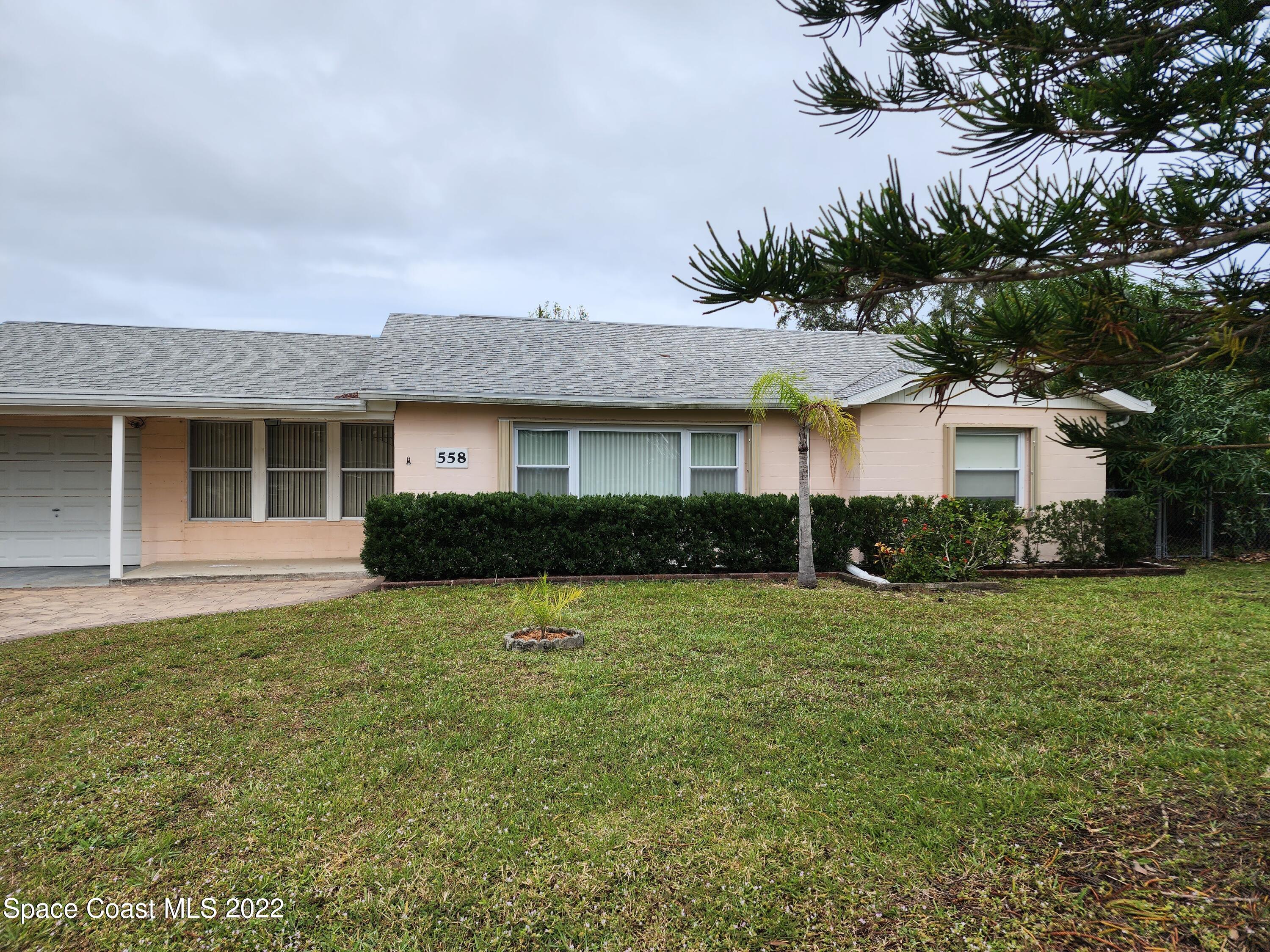 558 Royal Palm Drive Melbourne FL 32935