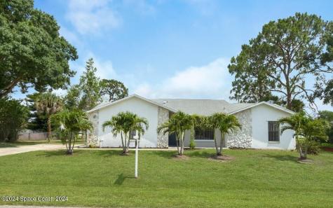 341 Narragansett Street NE Palm Bay FL 32907