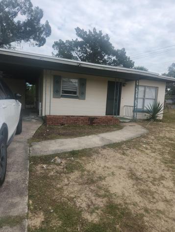 1041 Tudor Lane Titusville FL 32780
