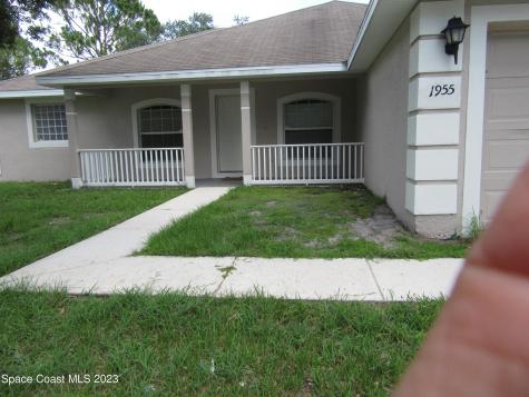 1955 Trapp Avenue SE Palm Bay FL 32909
